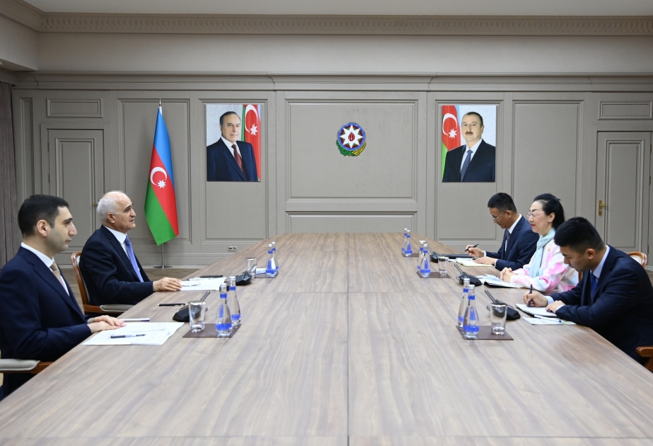 阿塞拜疆副总理沙欣·穆斯塔法耶夫会见中国大使