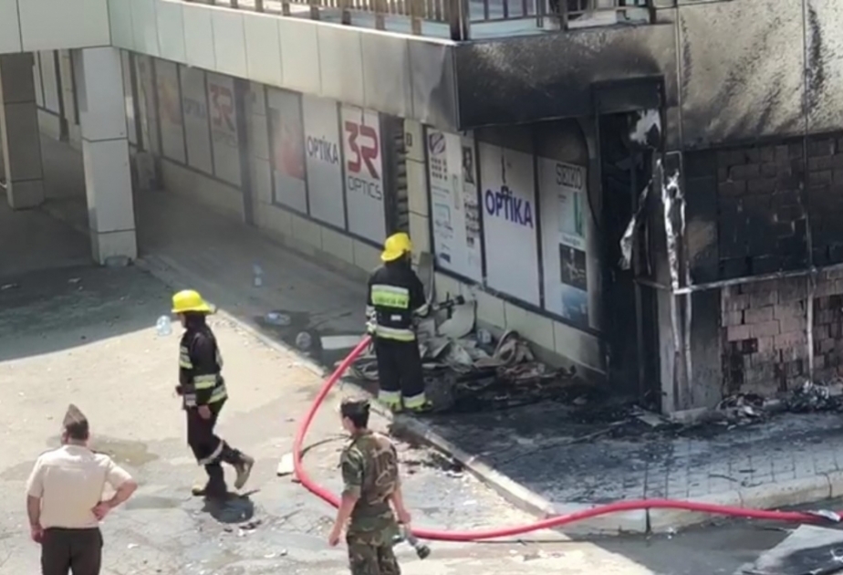 FHN: “Binə” Ticarət Mərkəzində baş vermiş yanğın qısa müddətdə söndürülüb VİDEO