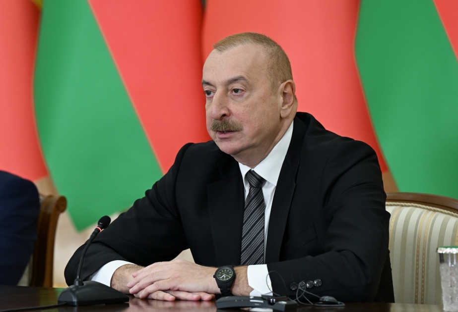 Президент Ильхам Алиев: Среди направлений нашей внешней политики борьба с неоколониализмом имеет особое значение