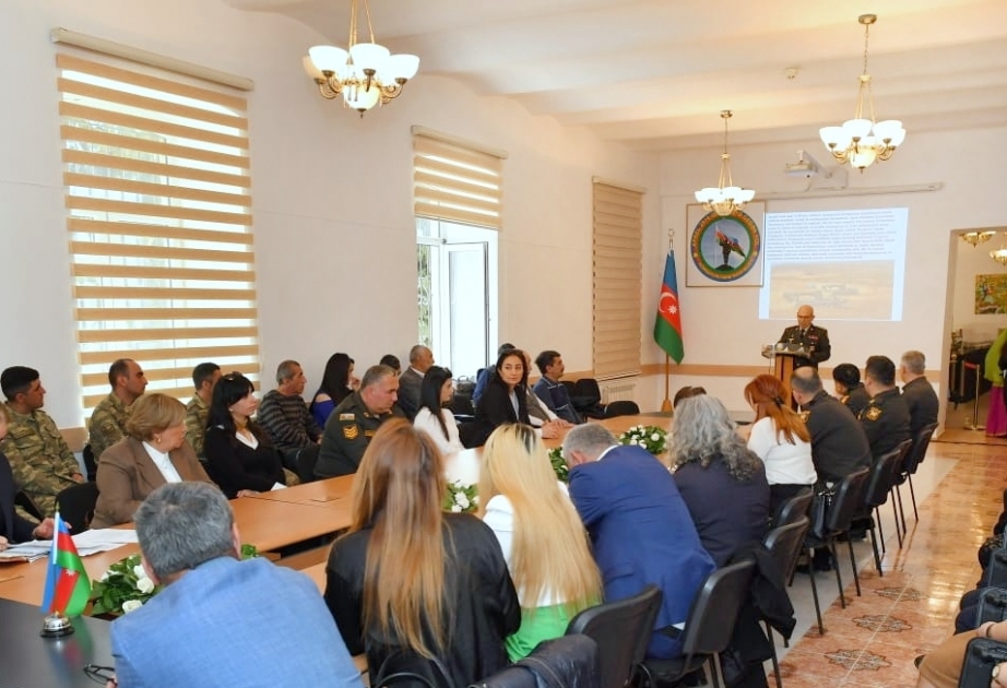Azərbaycan Hərb Tarixi Muzeyində “Zəfər gedən yolda ilk addımlar” adlı seminar keçirilib