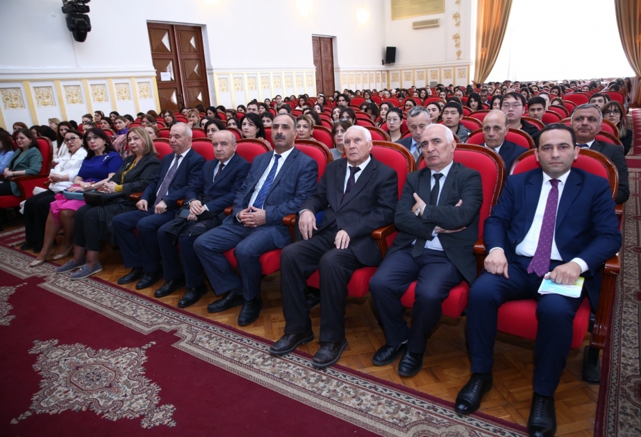 ADPU-da magistrantların VII respublika elmi konfransı işə başlayıb