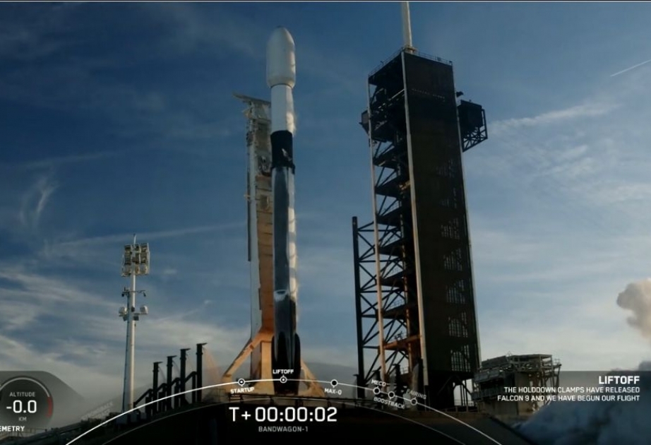 “SpaceX” şirkəti Cənubi Koreyanın ikinci kəşfiyyat peykini orbitə çıxarıb
