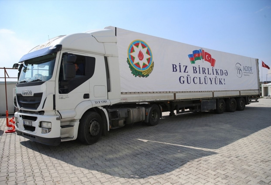 Otro cargamento de asistencia procedente de Azerbaiyán ha llegado a la provincia turca de Malatya
