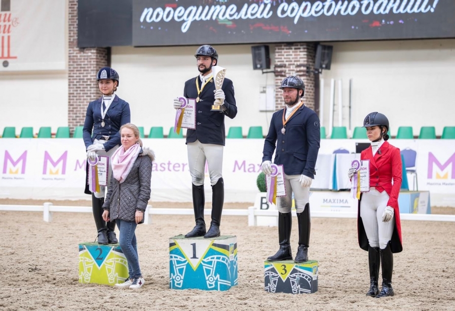 Aserbaidschanischer Jockey gewinnt sechs Goldmedaillen beim Maxima Masters – 2024