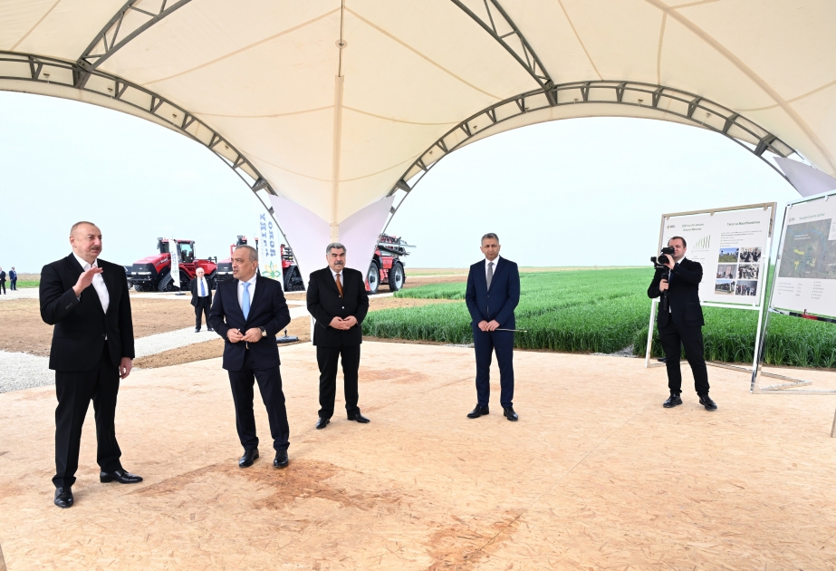 Hacıqabulda “Agro Dairy” MMC-yə məxsus torpaq sahəsinə suvarma suyunun çatdırılması üzrə qurğular kompleksi ilə tanışlıq YENİLƏNİB VİDEO
