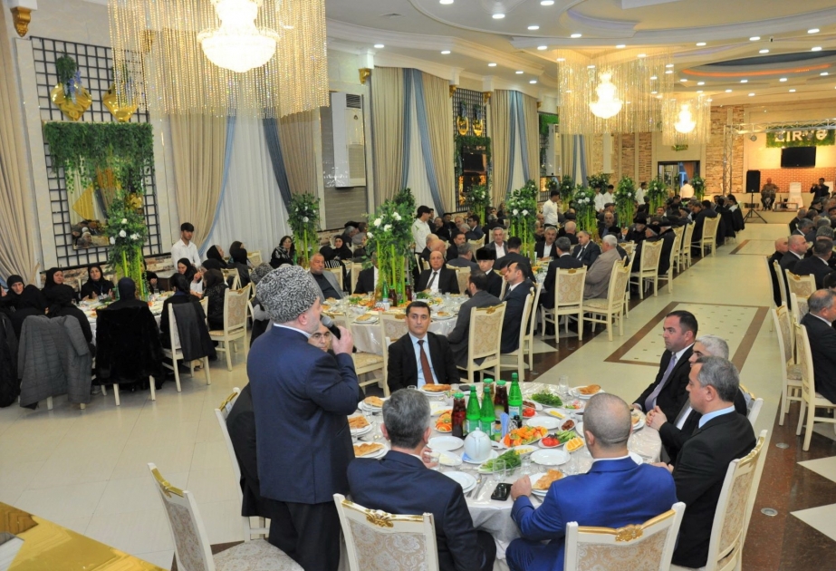 Biləsuvarda iftar süfrəsi təşkil olunub