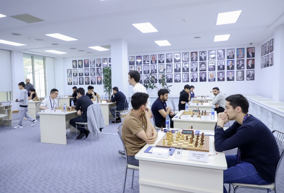 Kişi şahmatçıların Azərbaycan çempionatına start verilib