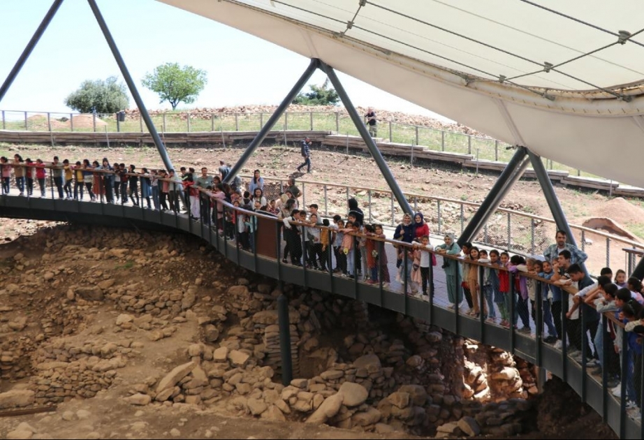 Türkiyədəki “Göbəkli-Təpə” kompleksini bir gündə rekord sayda turist ziyarət edib