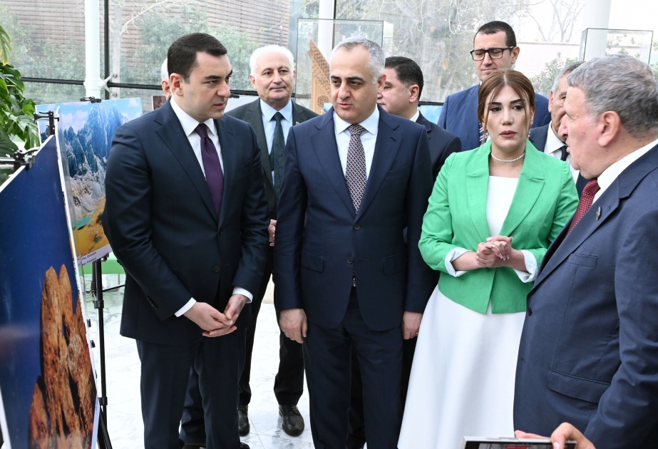 В Баку открылась выставка «Нахчыван в фотографиях»