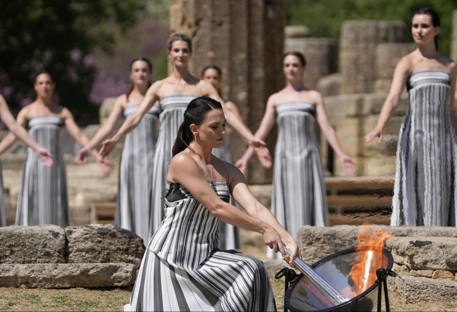 Олимпийский огонь для летних Игр-2024 в Париже зажжен в Греции