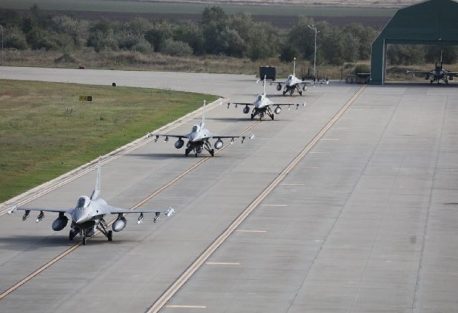 Təlim keçmək üçün Rumıniyaya daha üç F-16 göndəriləcək