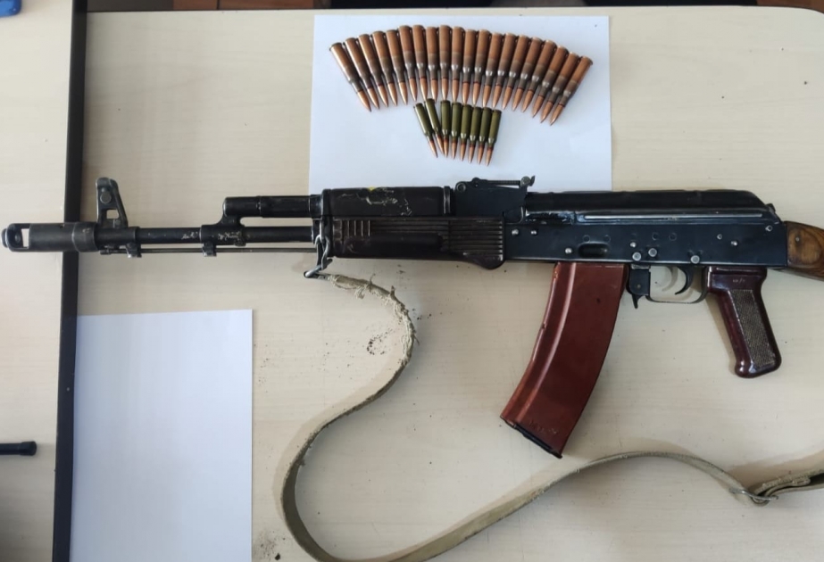 Cəlilabad sakini babasından qalan odlu silahı polisə könüllü təhvil verib