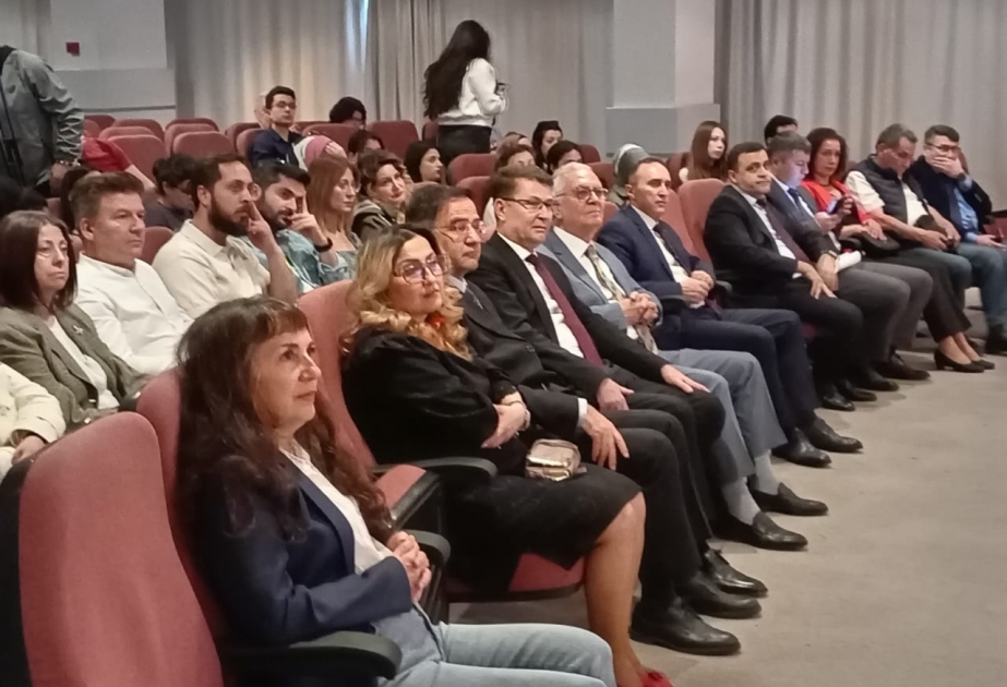 Ankarada yeni “Azərbaycan dilinin orfoqrafiya lüğətinin” təqdimatı keçirilib