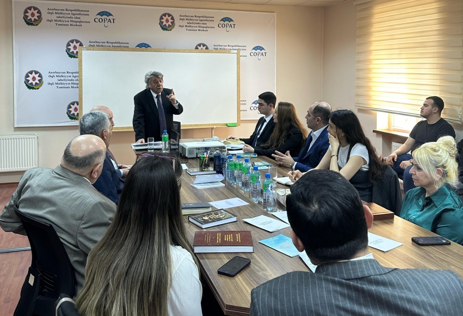 Müəlliflərin əmlak hüquqlarının kollektiv əsasda idarəçiliyinə dair tədbir keçirilib