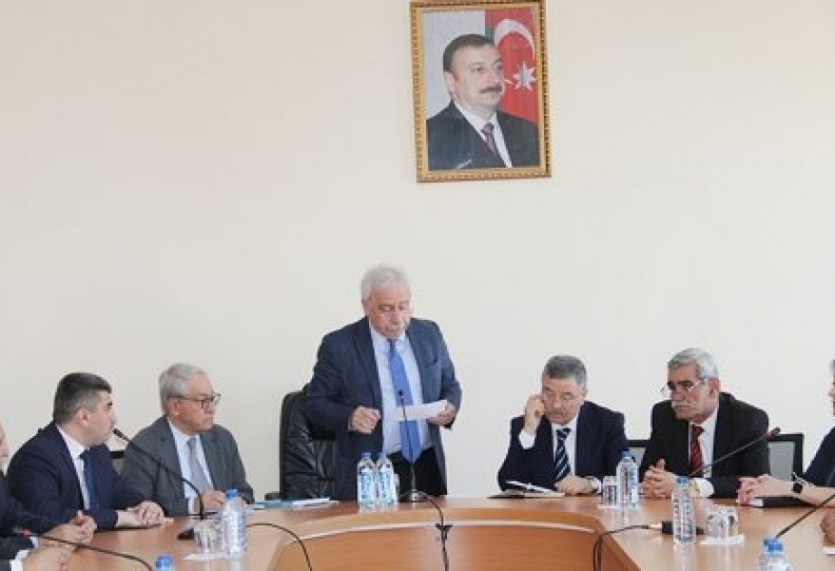 “İraq türkmanlarının ictimai, siyasi və fəlsəfi görüşləri” - dəyirmi masa