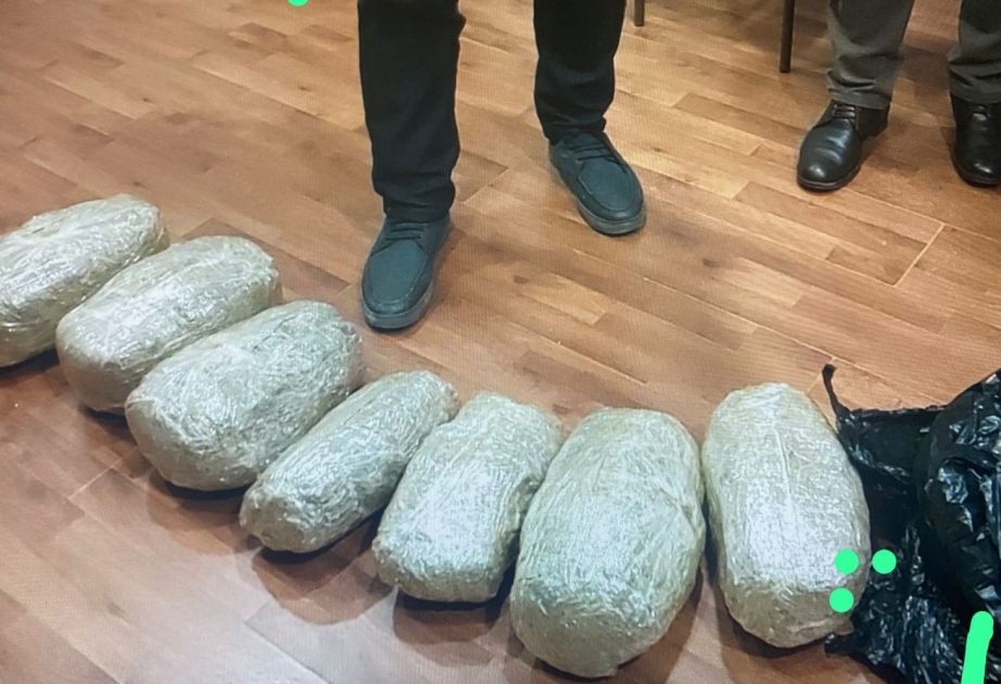 İranlı narkotacirin Azərbaycandakı narkokuryerində 12 kiloqram marixuana aşkarlanıb