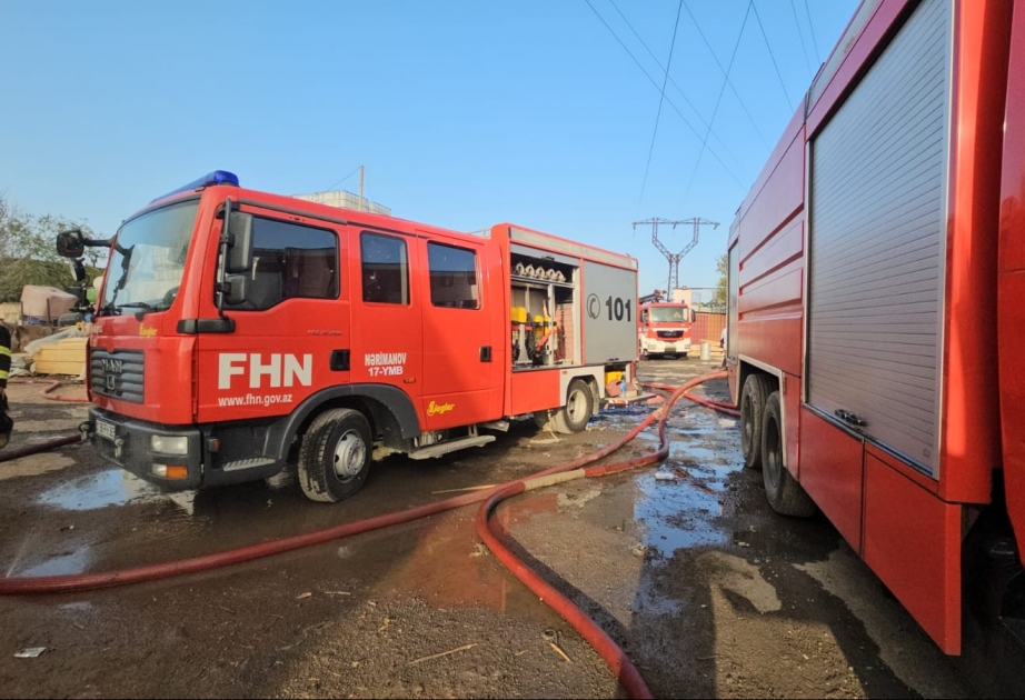“Taxta bazarı”ndakı yanğının söndürülməsinə 15 texnika və 70 nəfər cəlb olunub