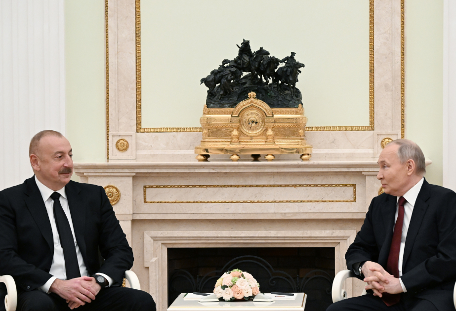 بوتين: حيدر علييف لعب دورا مهما في تنفيذ مشروع خط السكة الحديدية 