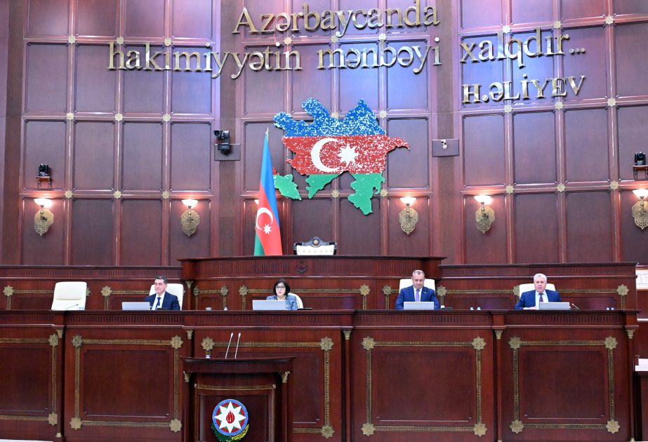 Milli Məclisin növbəti plenar iclası keçirilir