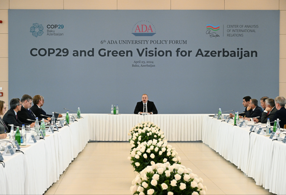 В Университете АДА проходит международный форум на тему «СОР29 и Зеленое видение для Азербайджана» В форуме принимает участие Президент Ильхам Алиев БУДЕТ ОБНОВЛЕНО ВИДЕО