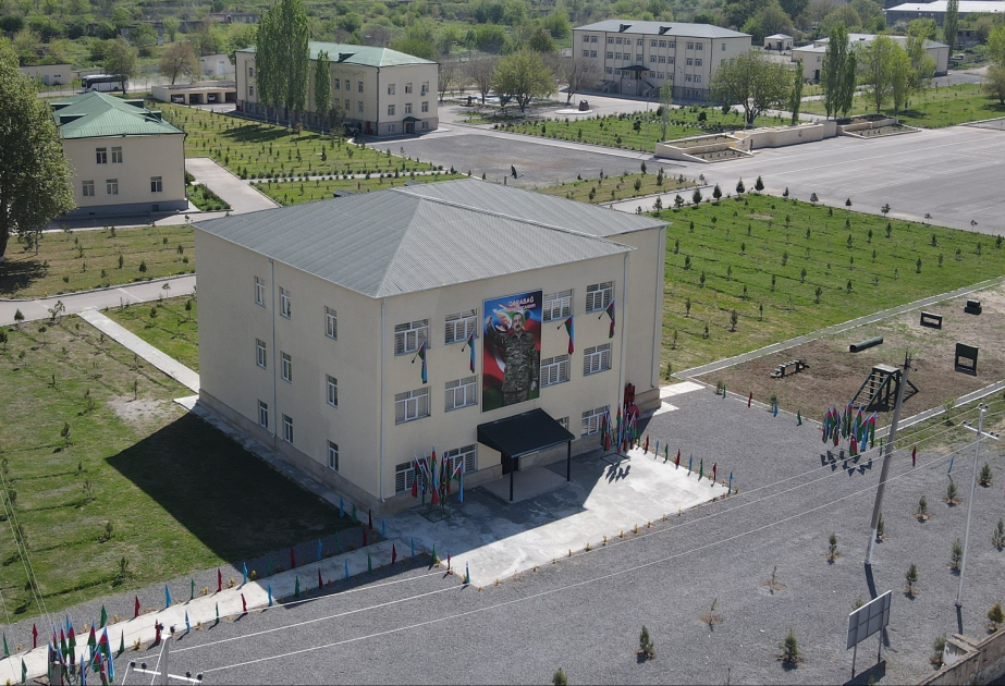 Yeni inşa olunmuş yaşayış binası xidməti istifadəyə verilib