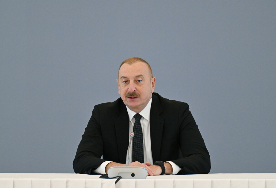 Presidente de Azerbaiyán: "Nos sentimos confortable tanto en Europa como en la parte oriental del mundo"