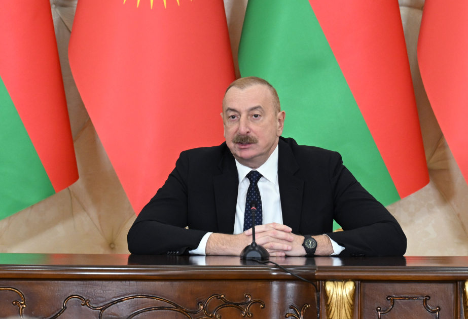 الرئيس إلهام علييف: أذربيجان عازمة على مواصلة العلاقات المتبادلة النشطة مع قيرغيزستان في جميع الاتجاهات
