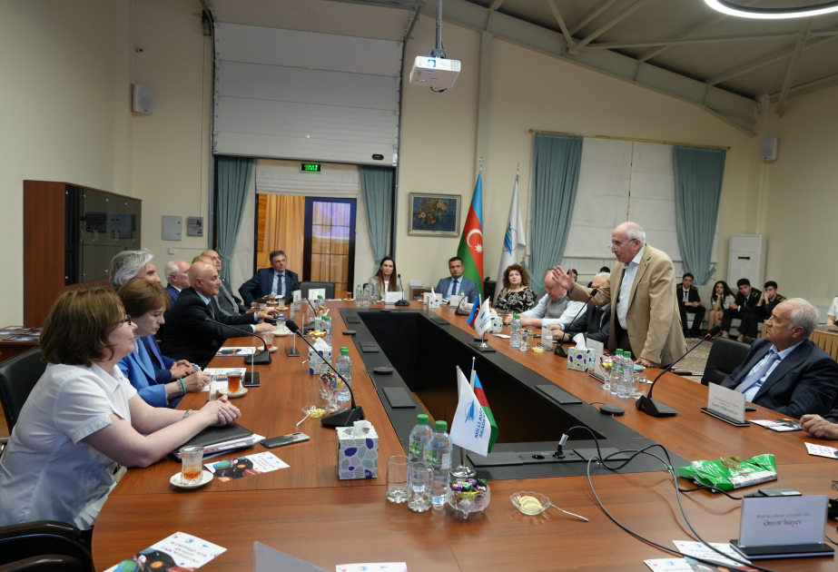 В Национальной академии авиации прошло мероприятие, посвященное Всемирному дню авиации и космонавтики