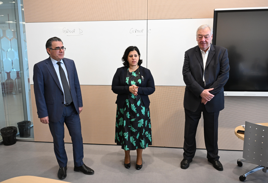 Mətbuat xidmətlərinin rəhbərləri üçün “Böhran kommunikasiyası” mövzusunda təlim təşkil olunub