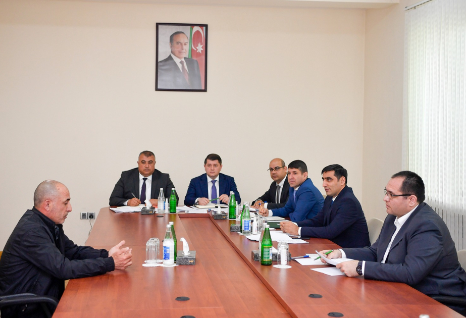 Nazir Məcnun Məmmədov Ağstafada vətəndaşları qəbul edib, fermerlərlə görüşüb