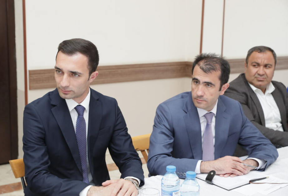 Naxçıvanda boks məşqçiləri ilə görüş olub
