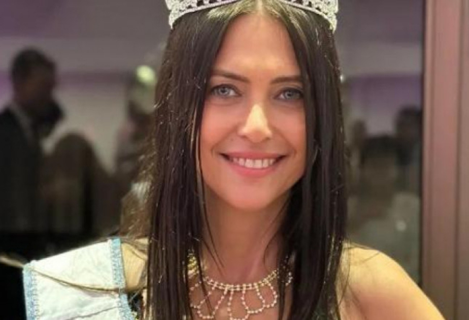 60-year-old lawyer makes history by being crowned Miss Universe Buenos Aires