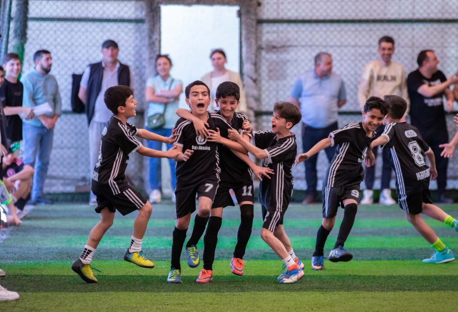 Bakı kənd və qəsəbələri arasında ikinci minifutbol turnirində 1/4 finalın oyunları keçirilib