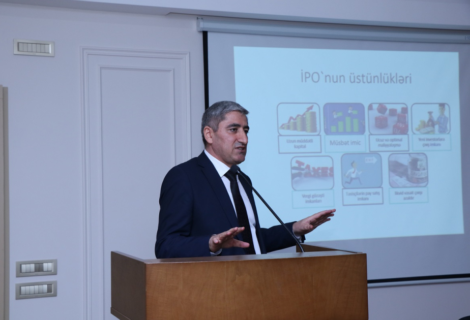 İqtisadçı ekspert AzMİU tələbələri üçün master-klas keçib