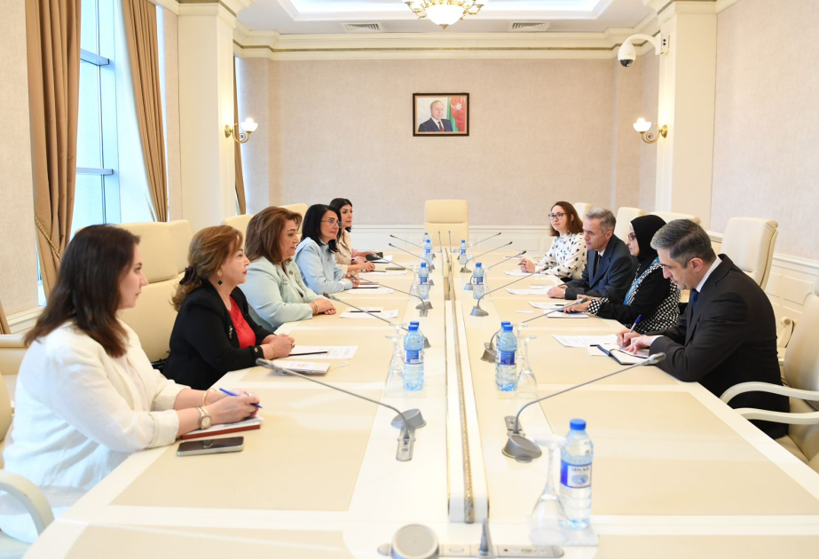 UNICEF-in nümayəndəsi Azərbaycanda uşaq hüquqları ilə bağlı dövlət siyasətini müsbət dəyərləndirib