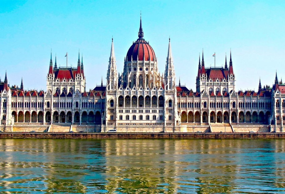 Macarıstan Avropa Sülh Fondundan Ermənistana yardım göstərilməsi layihəsinə veto qoyub