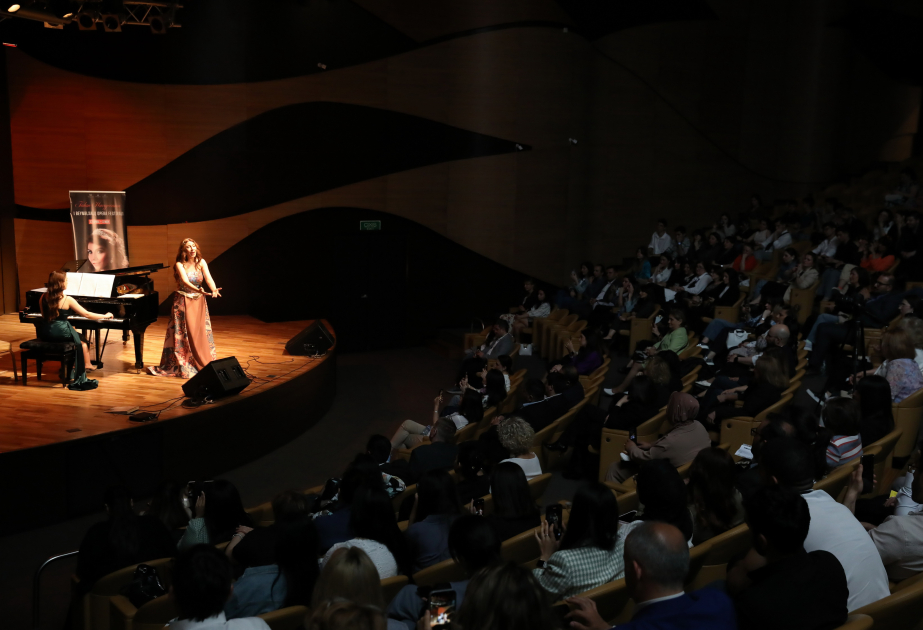 I Beynəlxalq Opera Festivalının dördüncü günündə professor Hüseyn Əliyevin tələbələri çıxış ediblər