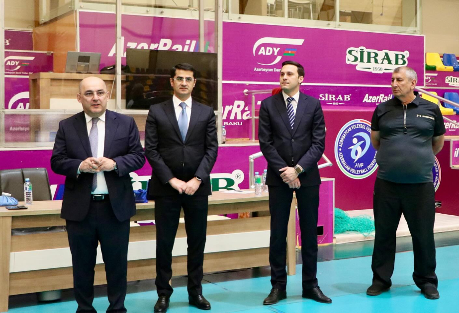 Qızıl Avropa Liqasına hazırlaşan voleybolçularla görüş olub