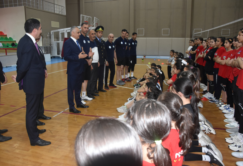 Səlahiyyətli nümayəndə Naxçıvanda voleybol idman sahəsi üzrə görülmüş işlərlə maraqlanıb