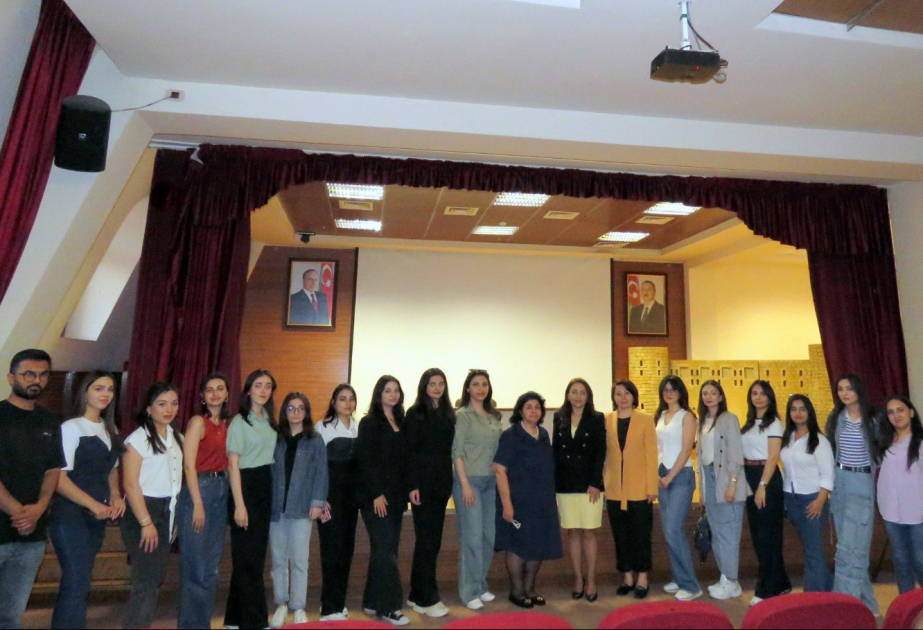 ADPU-nun magistrantları üçün 132-134 nömrəli Təhsil Kompleksində master-klas təşkil olunub