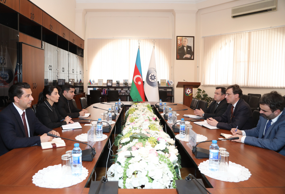 بحث مسألة تبادل الخبرة في مجال حقوق الإنسان بين أذربيجان ومولدوفا