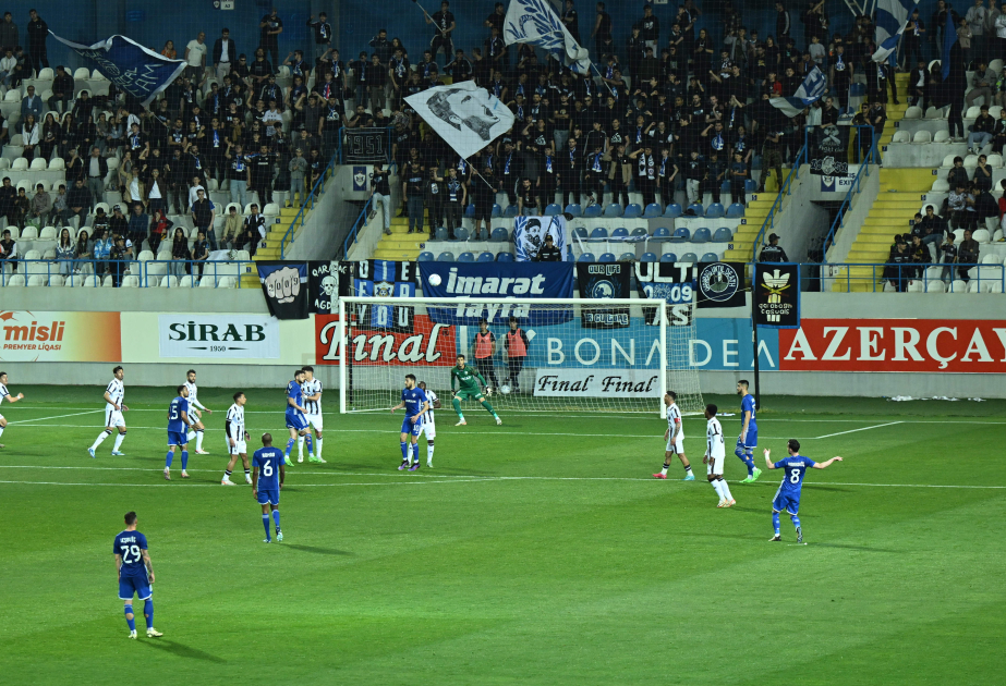 Premyer Liqa: "Qarabağ" derbidə "Neftçi"ni böyük hesabla məğlub edib