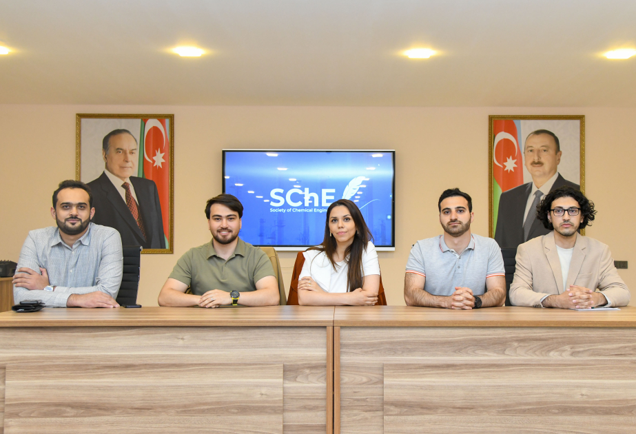 BMU məzunları ilə növbəti görüş təşkil olunub