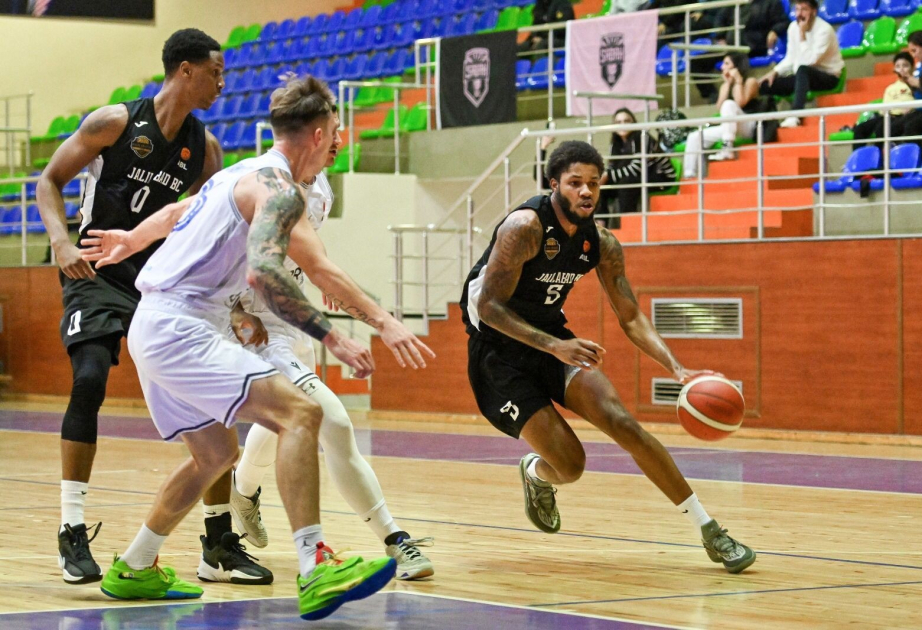 Azərbaycan klubu daha iki basketbolçu ilə vidalaşıb
