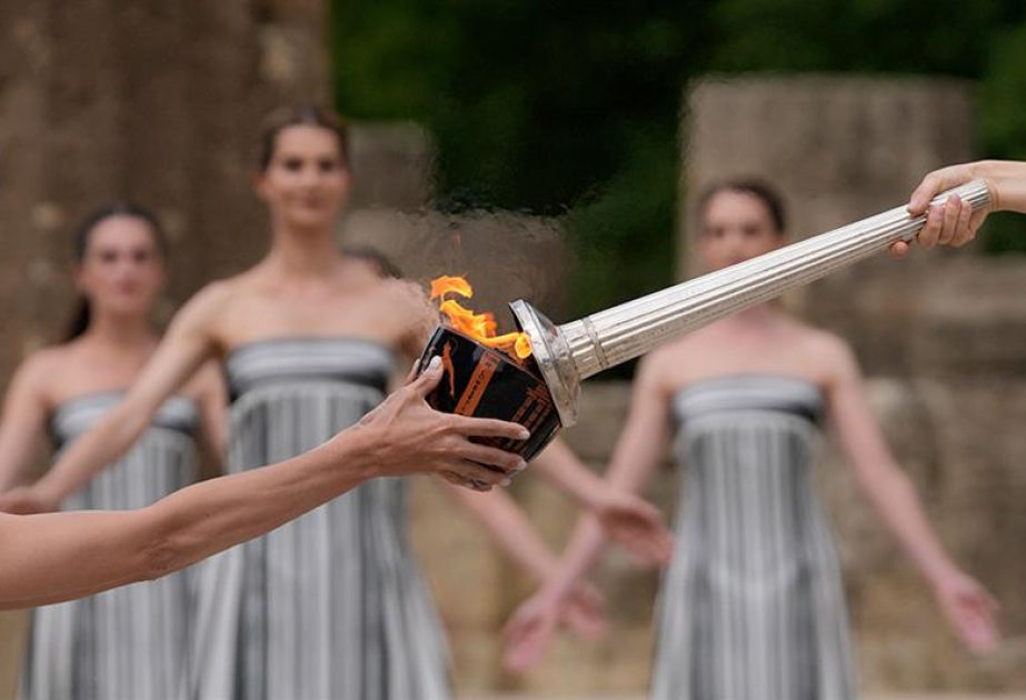 Paris 2024: Olympic flame set for France arrival