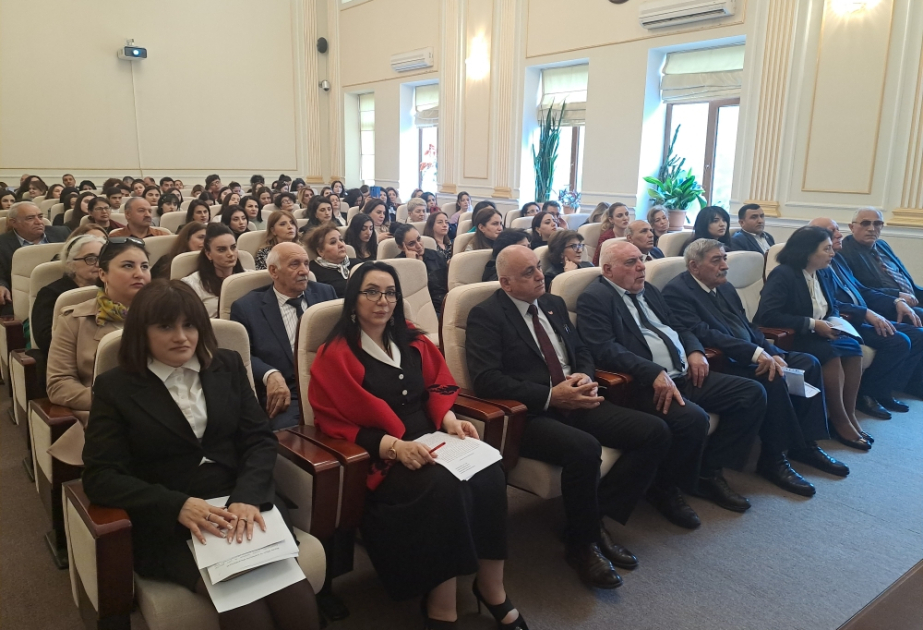 “Ümummilli Lider Heydər Əliyevin dil siyasəti” - elmi sessiya