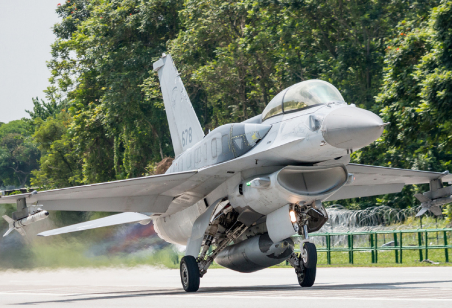 Singapour : Un avion F-16 s'écrase sur une base aérienne