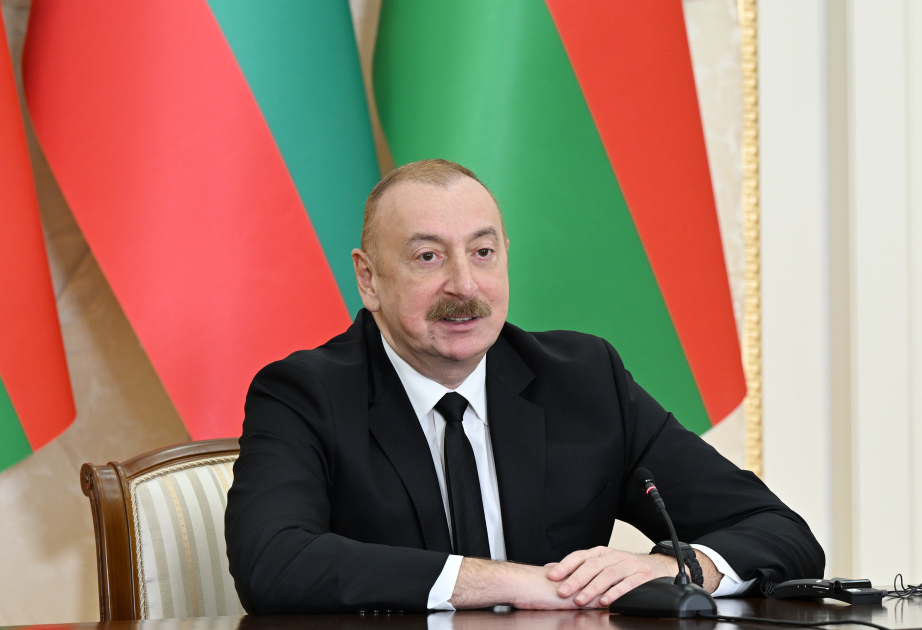 Azerbaiyán colabora muy activamente con países socios, entre ellos Bulgaria, en el proyecto de cable de energía verde