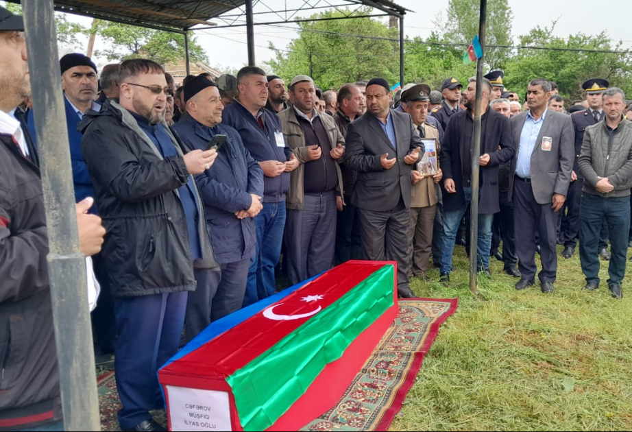 Lerikdə Birinci Qarabağ müharibəsinin şəhidi dəfn olunub