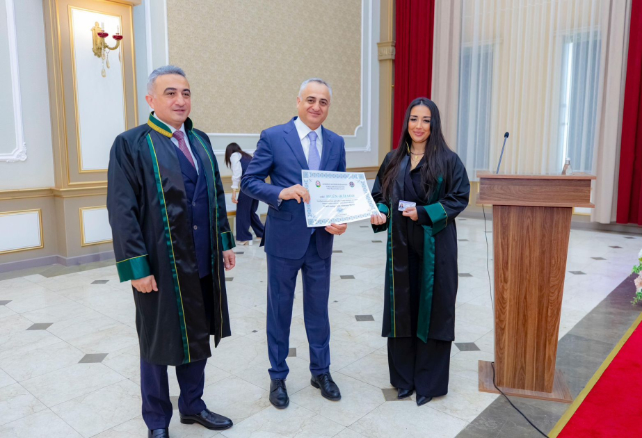 Naxçıvanda Ulu Öndərin 101 illiyi və Naxçıvanın 100 illiyi ilə bağlı konfrans və vəkilliyə namizədlərin təntənəli andiçmə mərasimi keçirilib